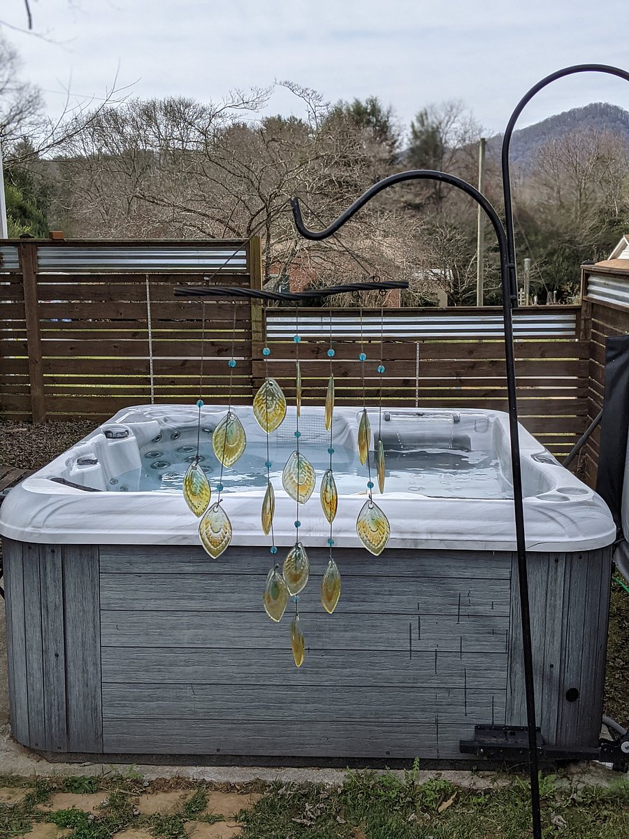 Hot Tub outside front door available for use.