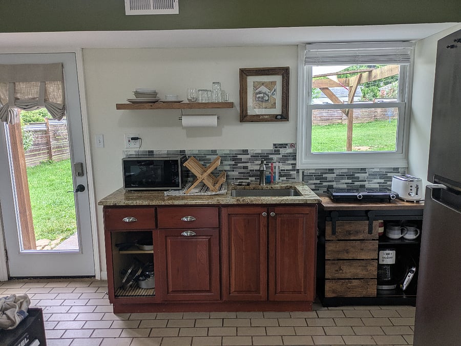 Kitchenette with full size fridge