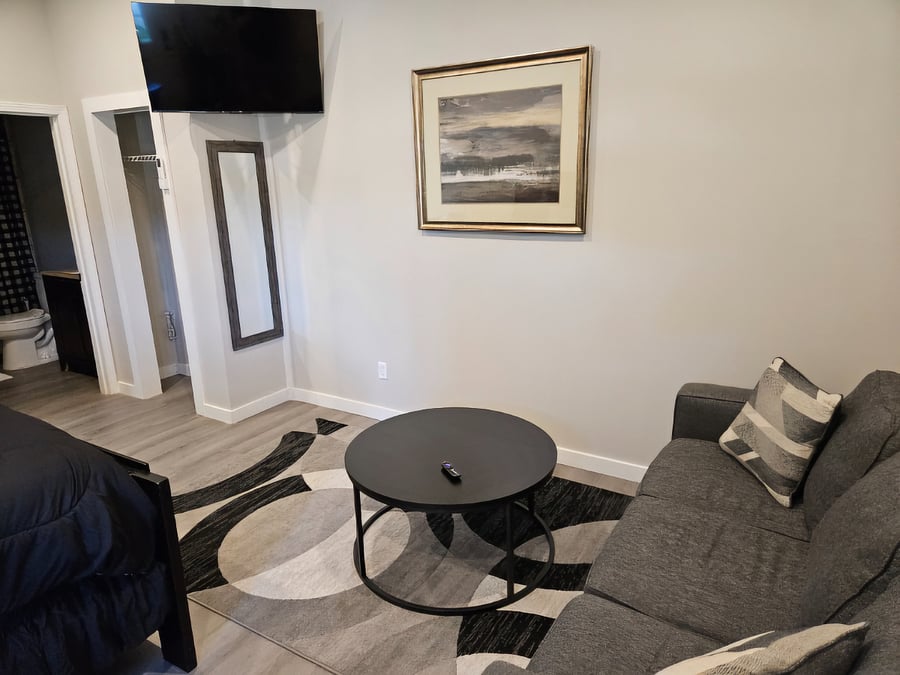 Furnished Finder property 779155_1 photo 2