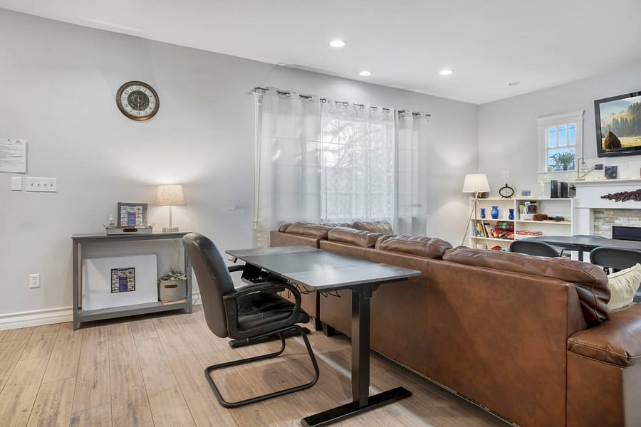 Adjustable office desk & chair