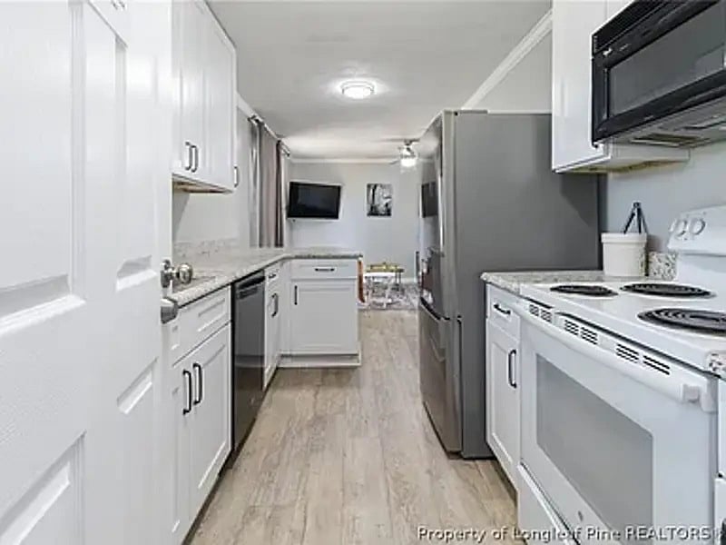 Furnished Finder property 779291_1 photo 6