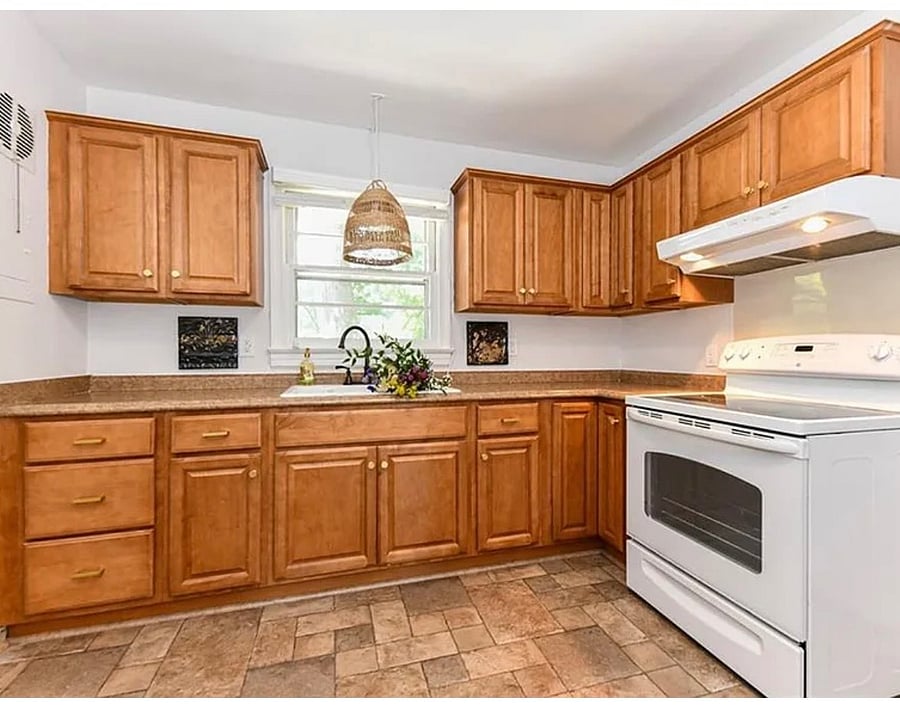 This is the shared kitchen.