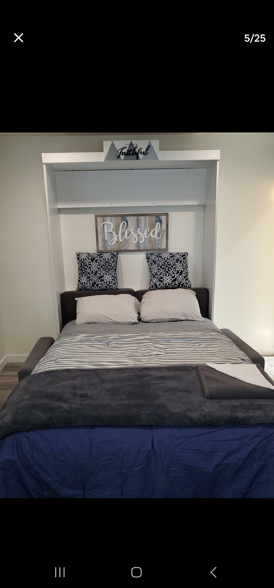 A comfortable Queen Size Bed!