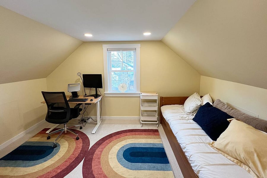 2nd floor bedroom/office