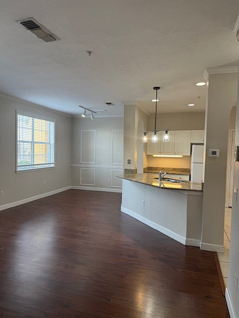 Furnished Finder property 779599_1 photo 2