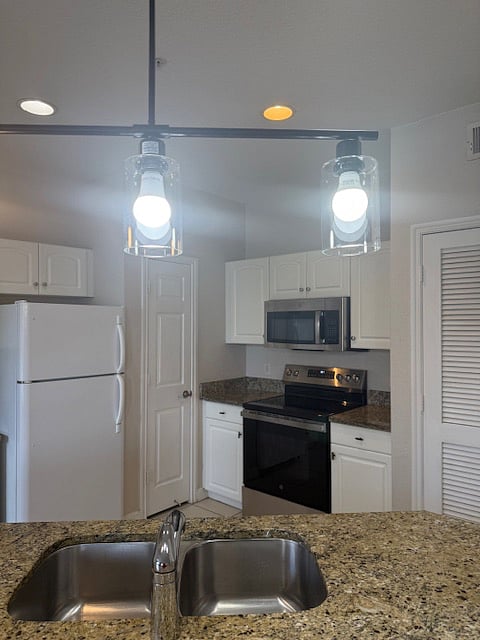 Furnished Finder property 779599_1 photo 39