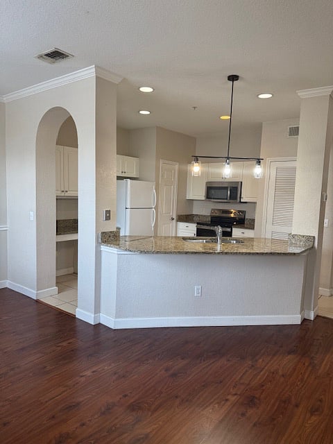 Furnished Finder property 779599_1 photo 44