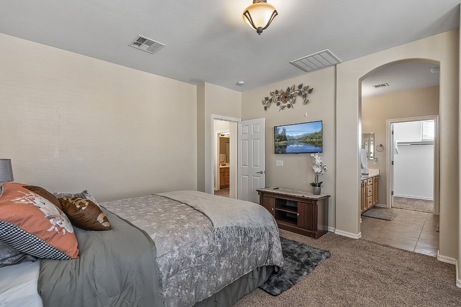 Furnished Finder property 779625_1 photo 3