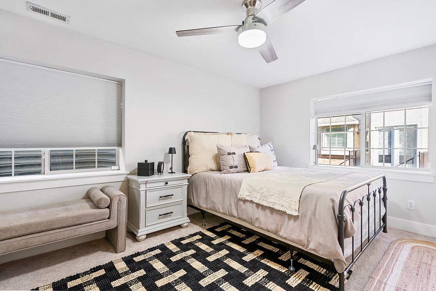 Bed 6 Basement: Grey Jute