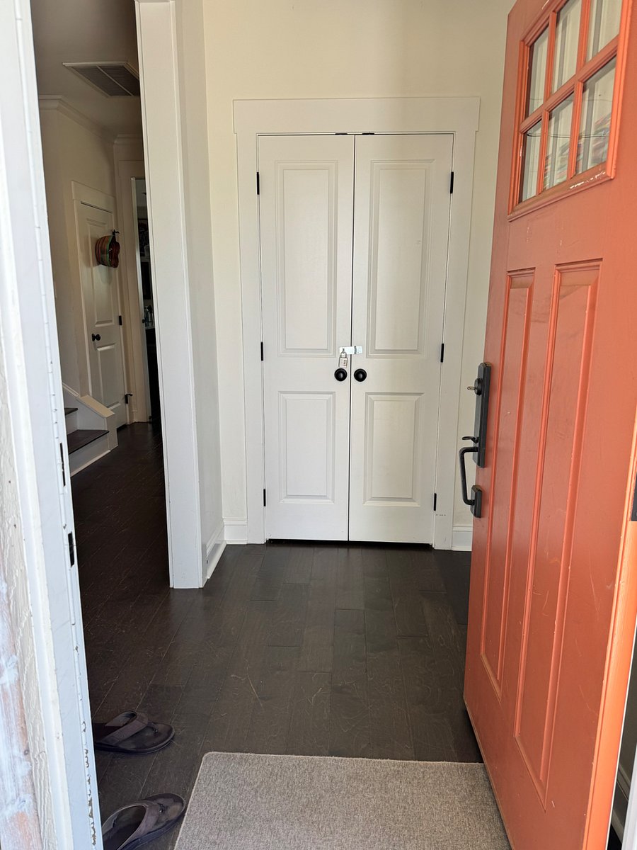 Front entryway
