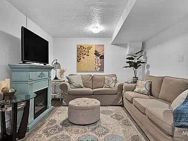 Furnished Finder property 779780_1 photo 4