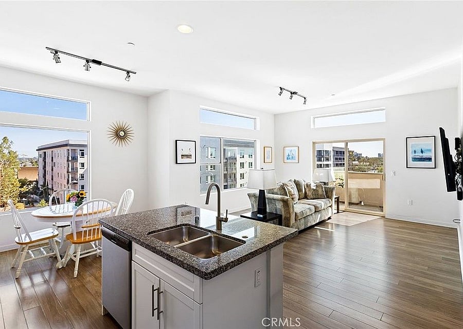 Furnished Finder property 779801_1 photo 7