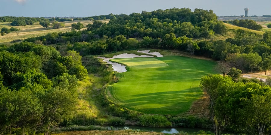 PGA Fields golf courses are only a 8 minute drive or 3.5 miles away.