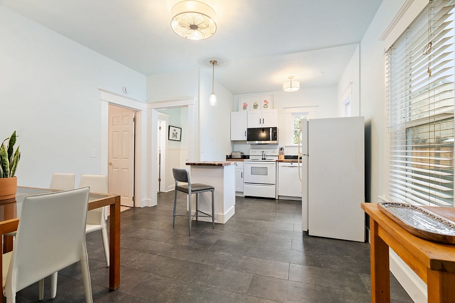 Furnished Finder property 779980_1 photo 11