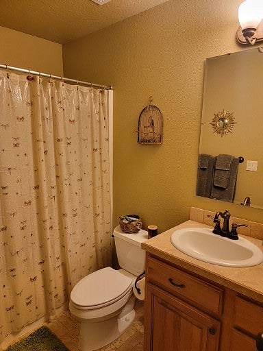 Private Shower and Tub.