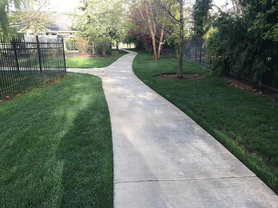 Walking Paths Throughout the subdivision.