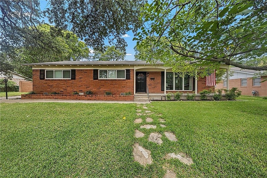 Furnished Finder property 780288_1 photo 23