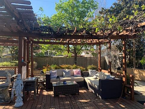 Furnished Finder property 780345_1 photo 3