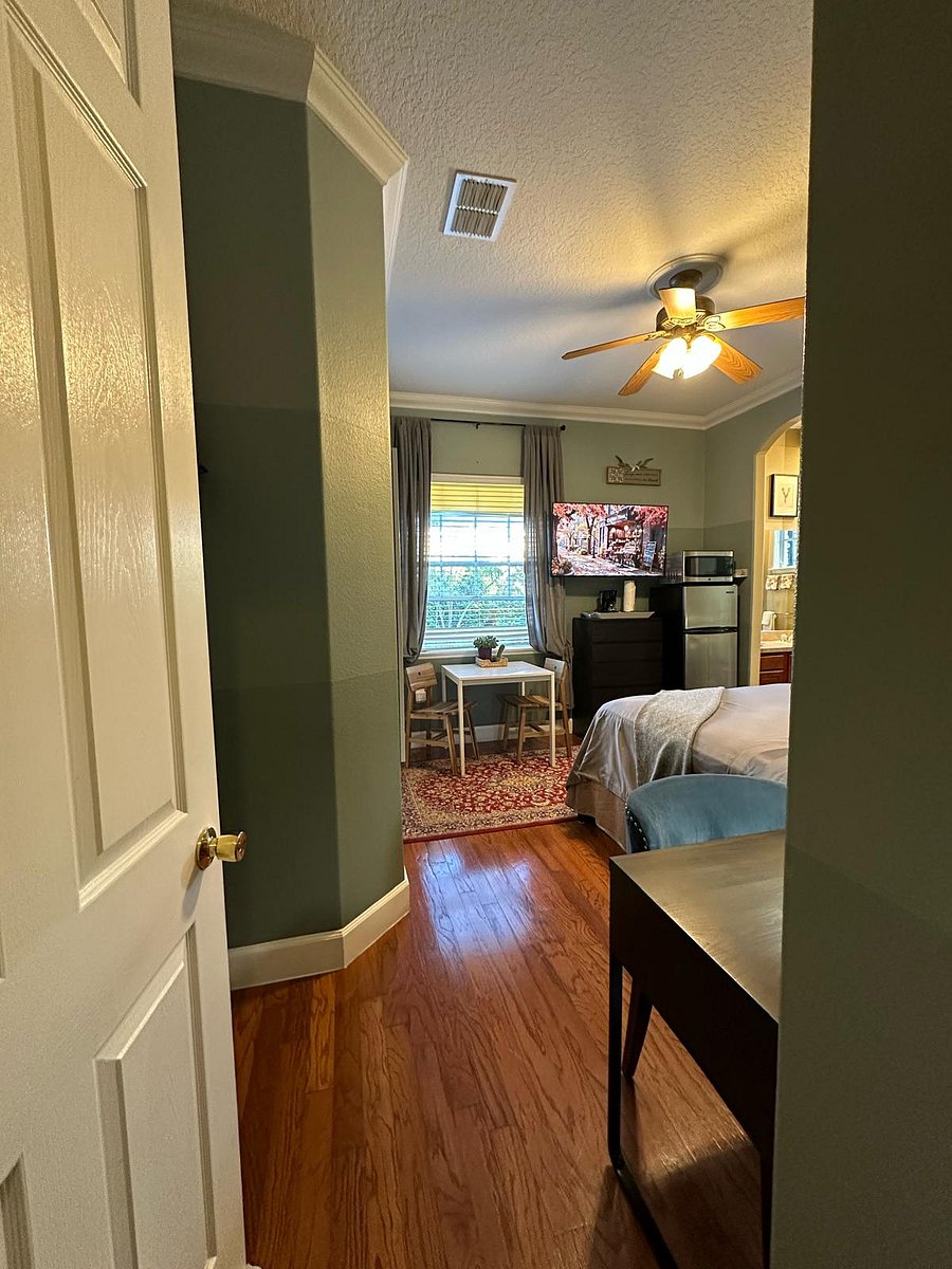 Furnished Finder property 780364_1 photo 2