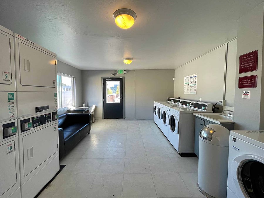 Furnished Finder property 780562_1 photo 11
