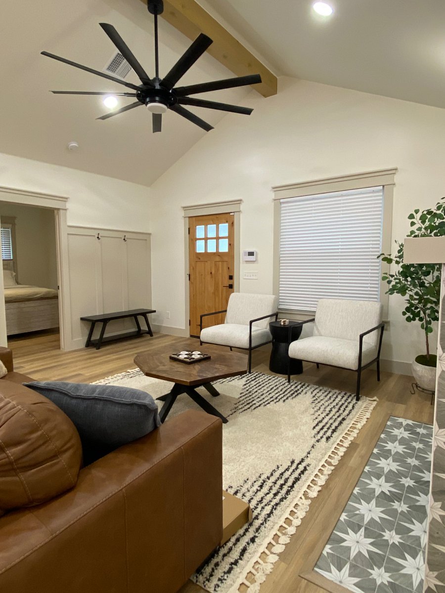 Furnished Finder property 780702_1 photo 3