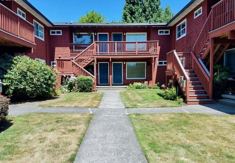 Nicely landscaped courtyard. Its very pretty in the summer and spring! The 2nd courtyard out the back door has a community garden you would be welcome to work in and harvest from!