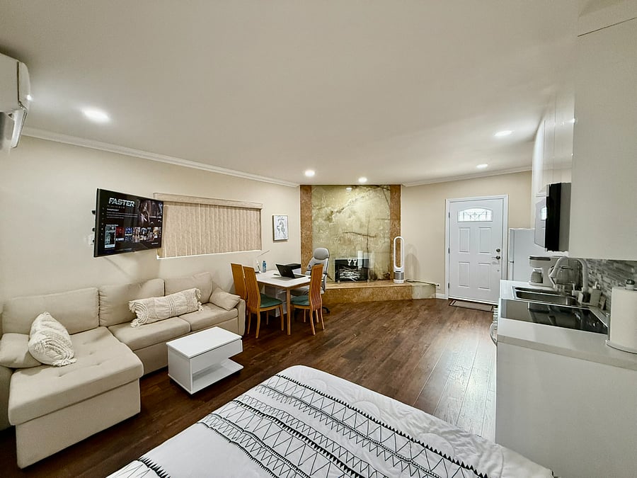 Furnished Finder property 780818_1 photo 4