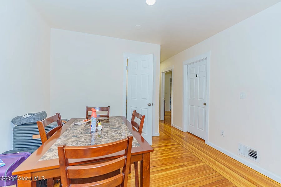 Furnished Finder property 780873_1 photo 5