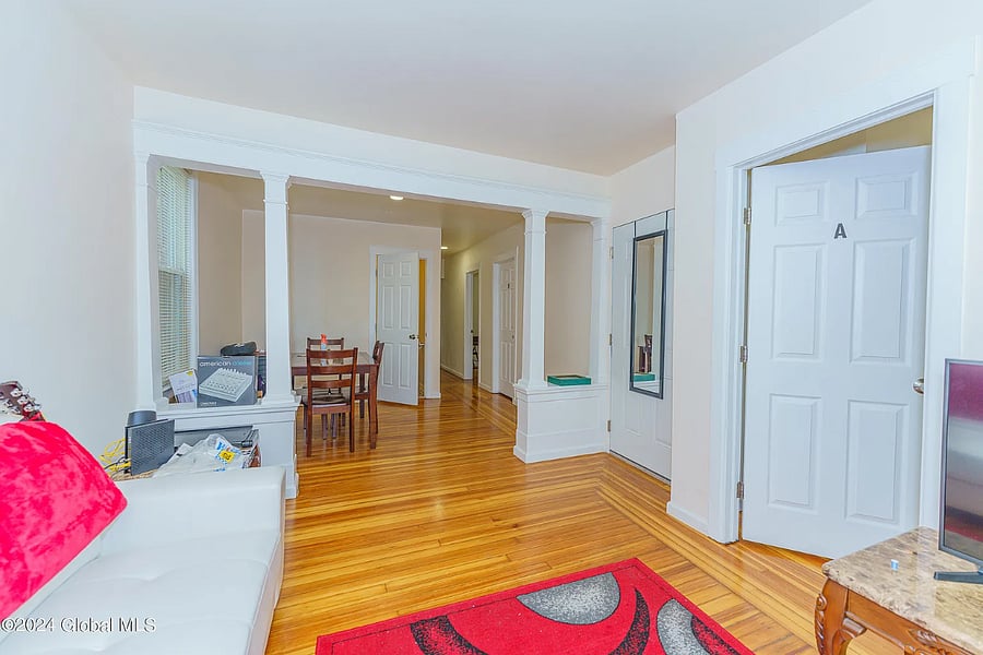 Furnished Finder property 780873_1 photo 11