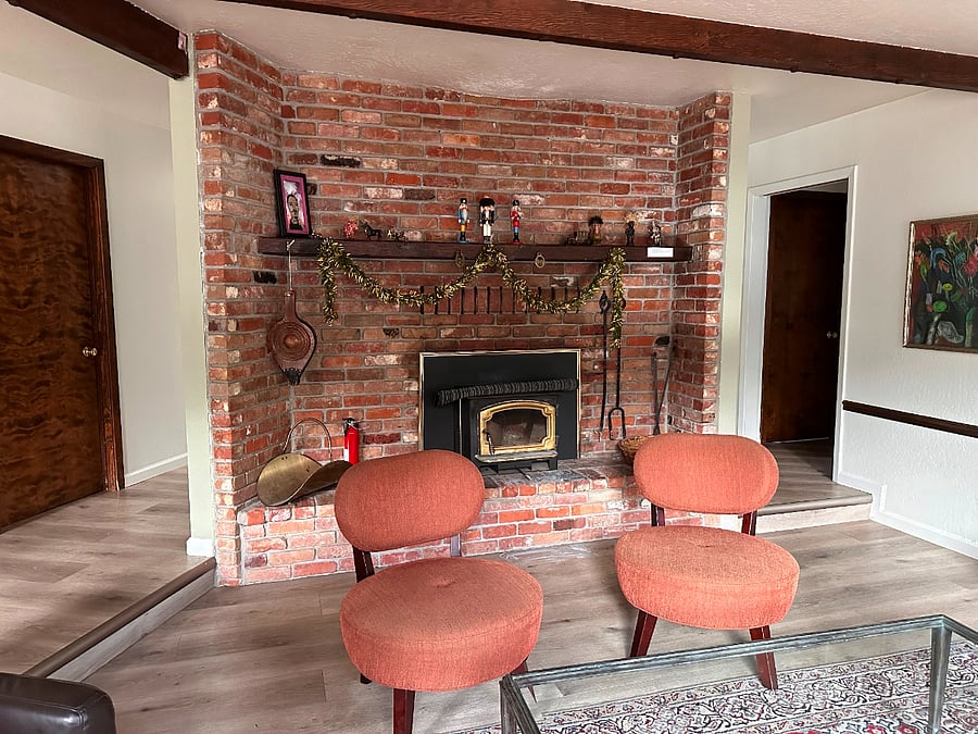 LIving room - wood fire place