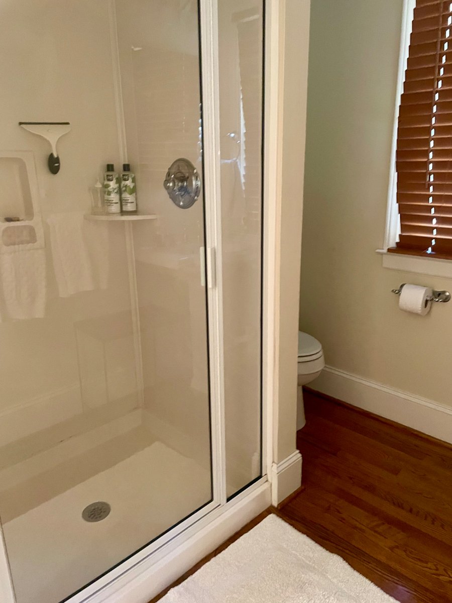 Step-in shower