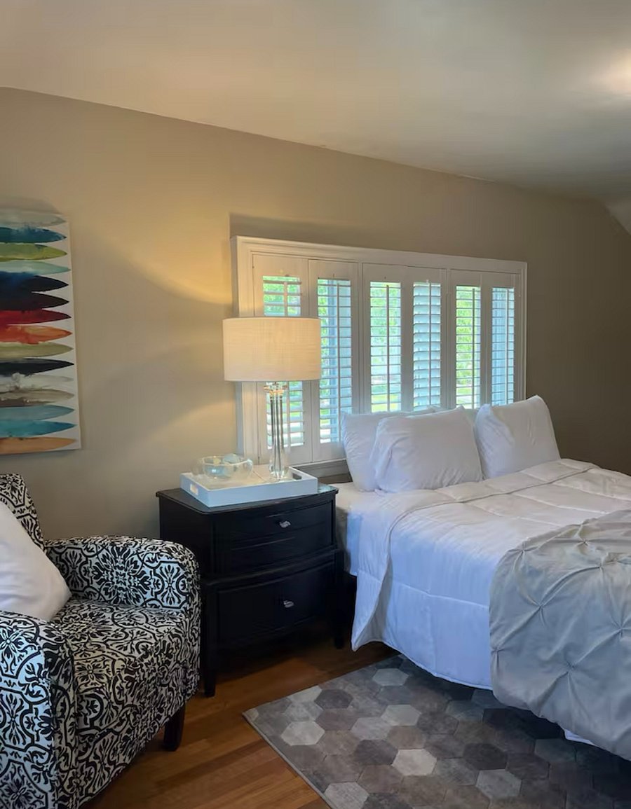 Main bedroom.