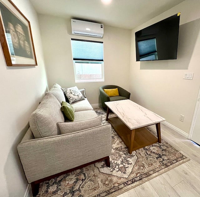 Furnished Finder property 781103_1 photo 5