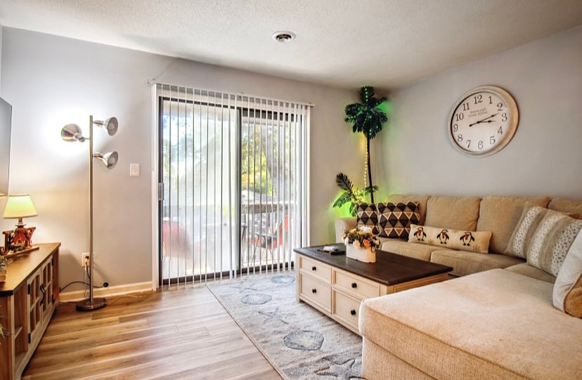 Furnished Finder property 781113_1 photo 1