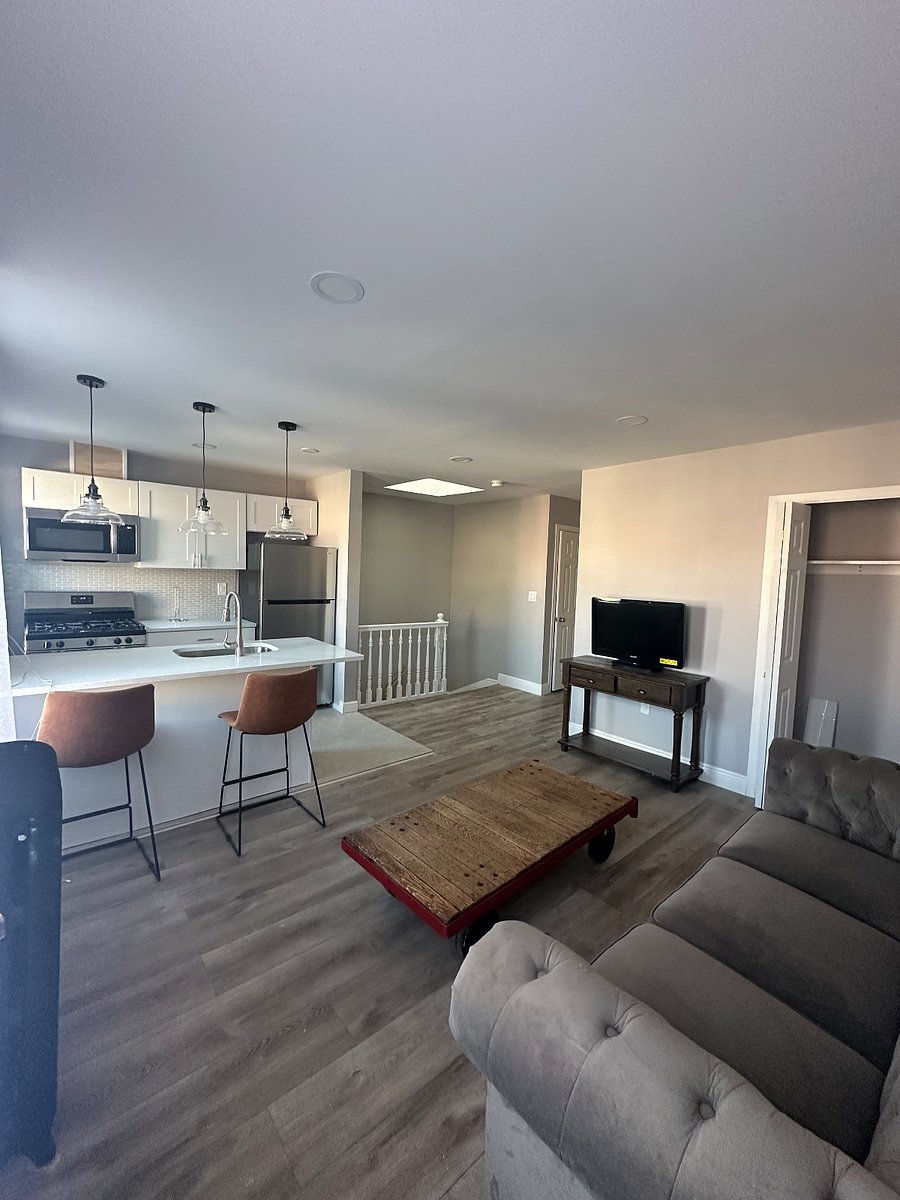 Furnished Finder property 781131_1 photo 3