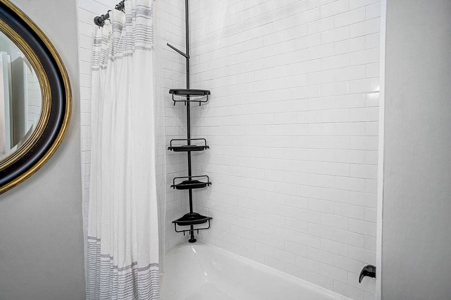 shower/bath