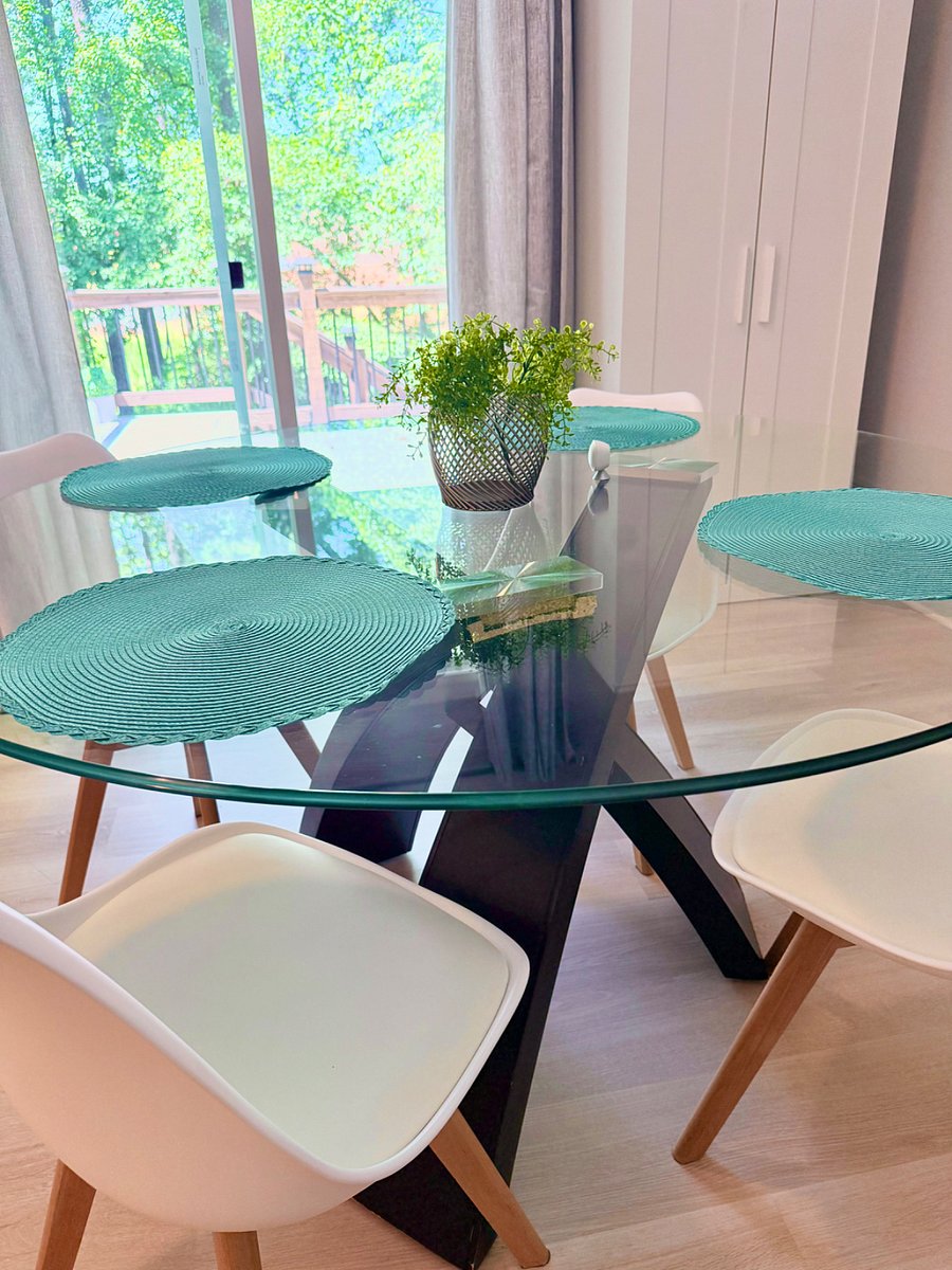 Dinning set table