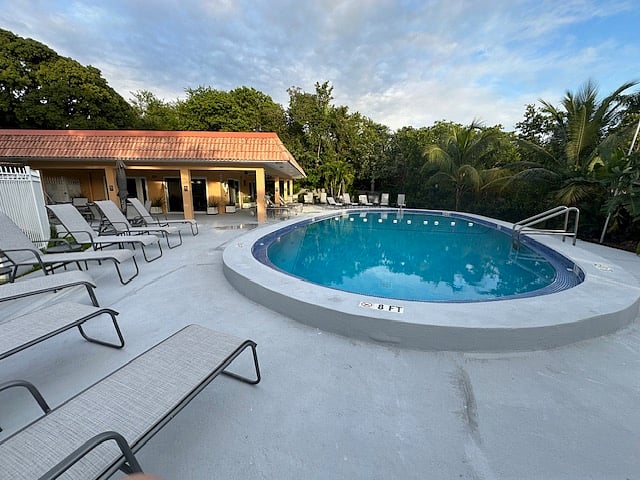 Furnished Finder property 781398_1 photo 4