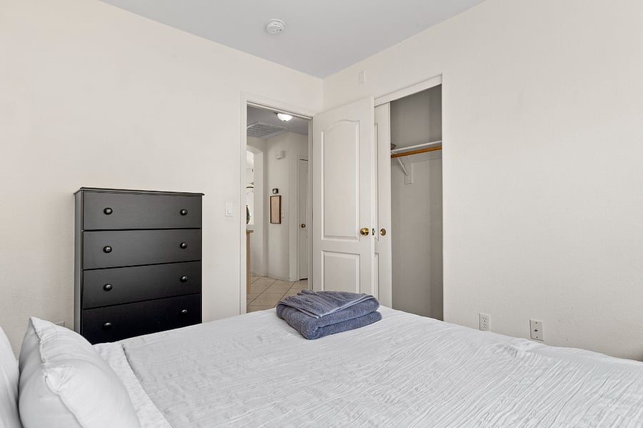 Furnished Finder property 781452_1 photo 34