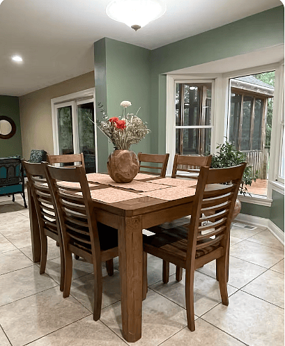 New dinning room table.