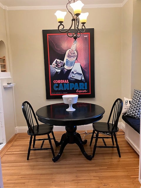 Dining room, 6 chairs available and also additional table leaf to seat 6.