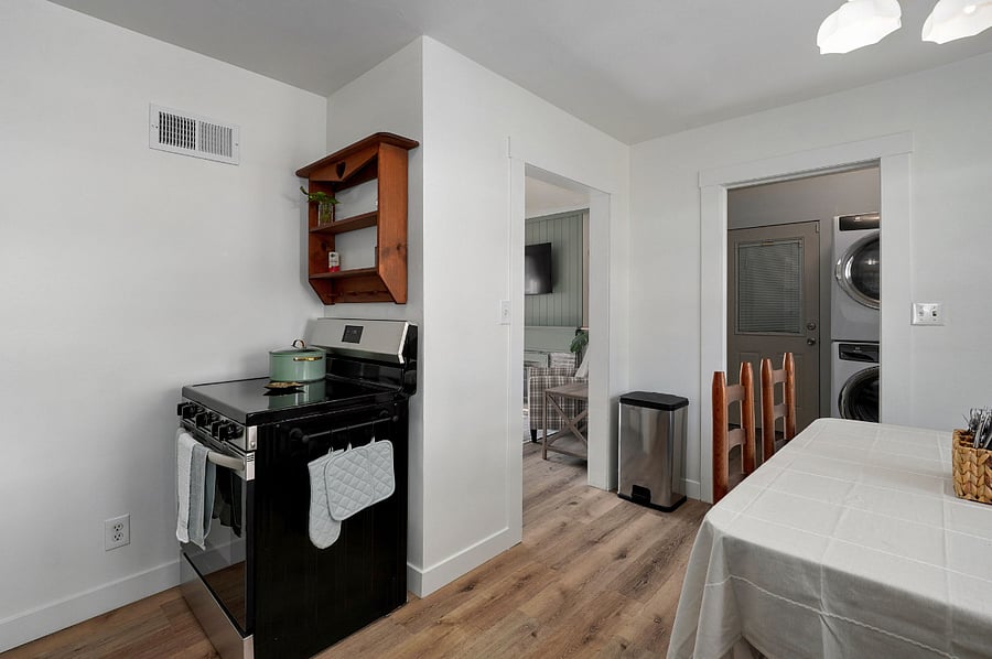 Furnished Finder property 781635_1 photo 9