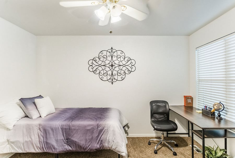 twin bed, bedroom #4