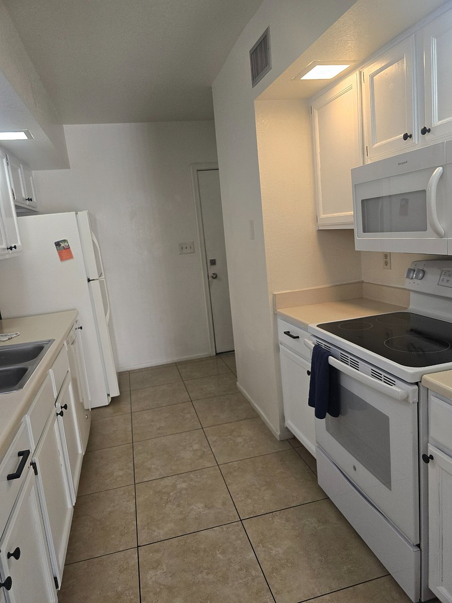Furnished Finder property 782114_1 photo 22
