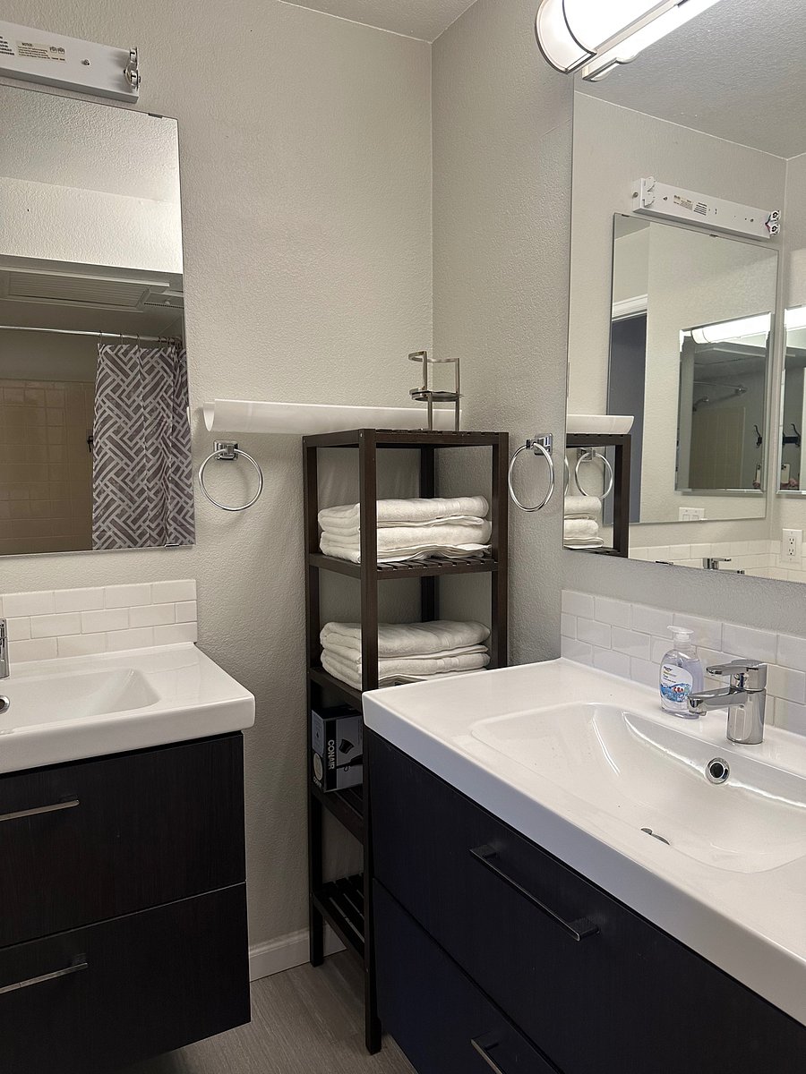 Furnished Finder property 782184_1 photo 9