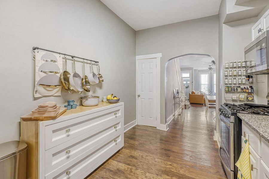 Fully equipped kitchen