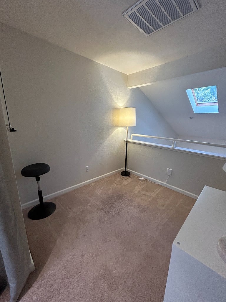 Den