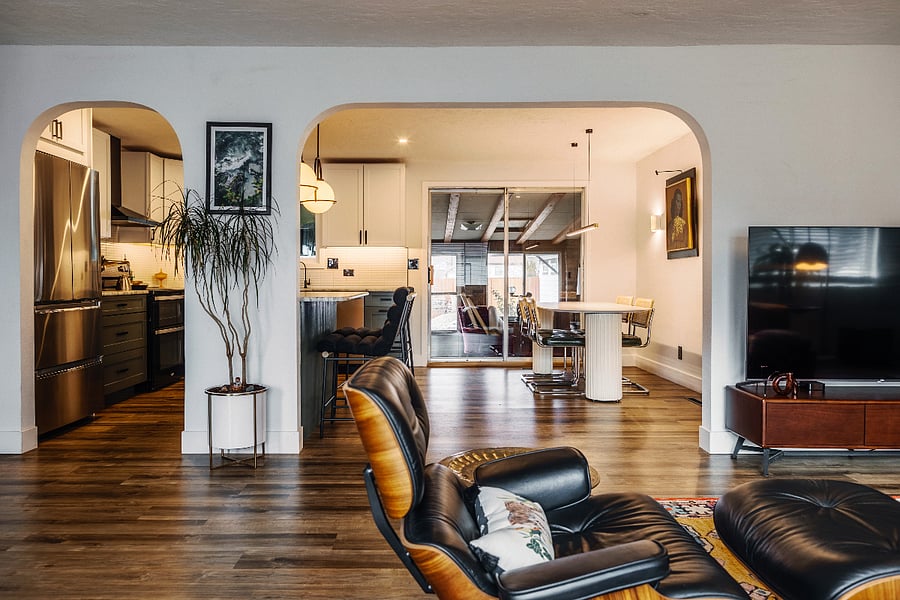 Open concept living room, dining room, and kitchen