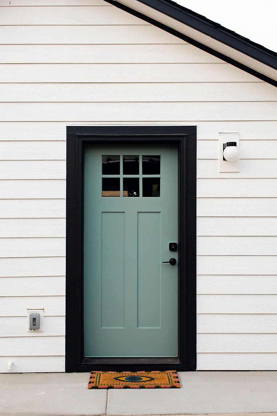 The entrance to the separate backyard unit.