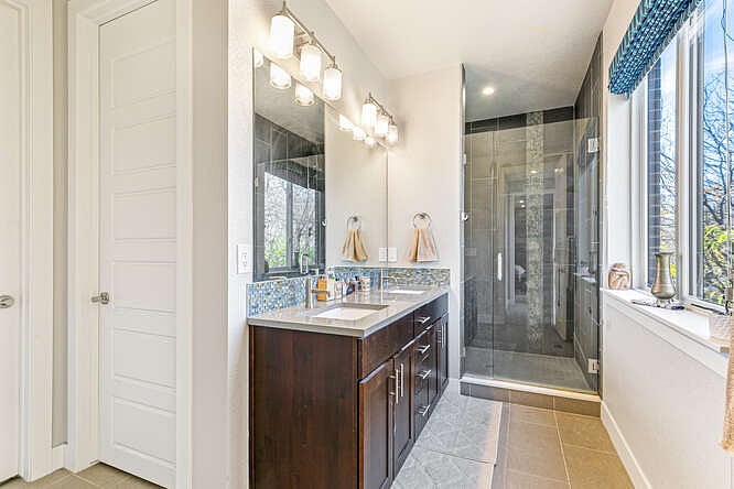 Furnished Finder property 782401_1 photo 22